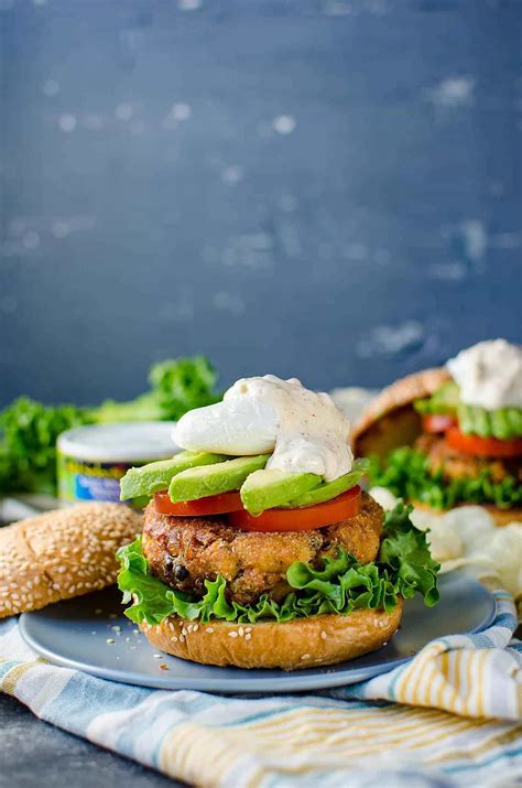 crispy-tuna-burger-with-lemon-and-capers-the image