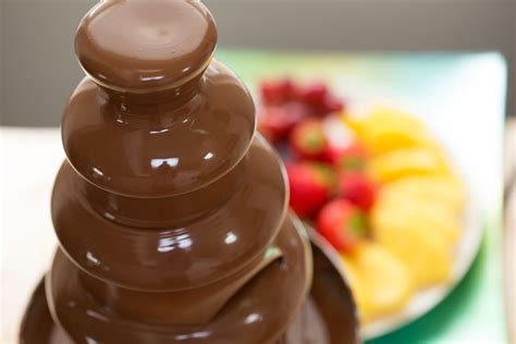 chocolate-fountain-recipes-ideas-leaftv image