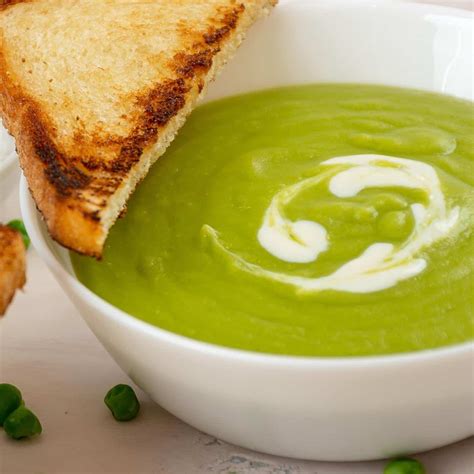 easy-green-pea-soup-comfortable-food image