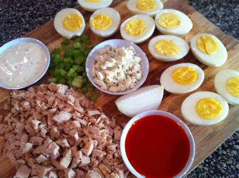 buffalo-chicken-deviled-eggs-peace-love-and-low-carb image