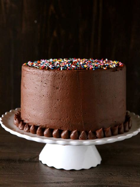 chocolate-fudge-layer-cake-completely-delicious image