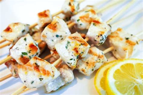 lemon-pepper-grilled-swordfish-kabobs image