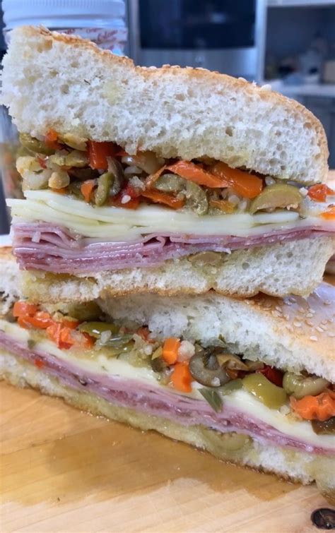 authentic-new-orleans-muffuletta-sandwich image