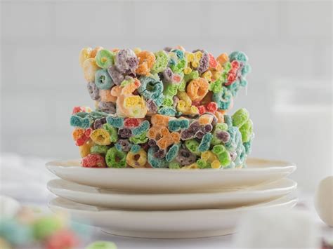 cereal-crispy-treats-kinda-professional-baker image