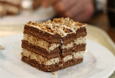 burnt-sugar-candy-bar-cake-recipe-recipesnet image