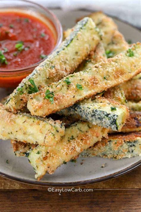 low-carb-keto-zucchini-fries-easy-low-carb image