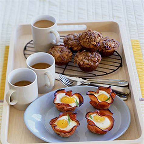 baked-eggs-and-mushrooms-in-ham-crisps image