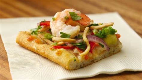 tasty-thai-shrimp-flatbread-squares image