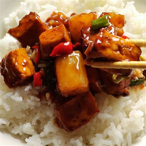stir-fried-tofu-with-pineapple-and-peppers image
