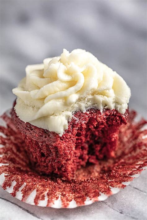most-amazing-red-velvet-cupcakes-the-stay-at-home image