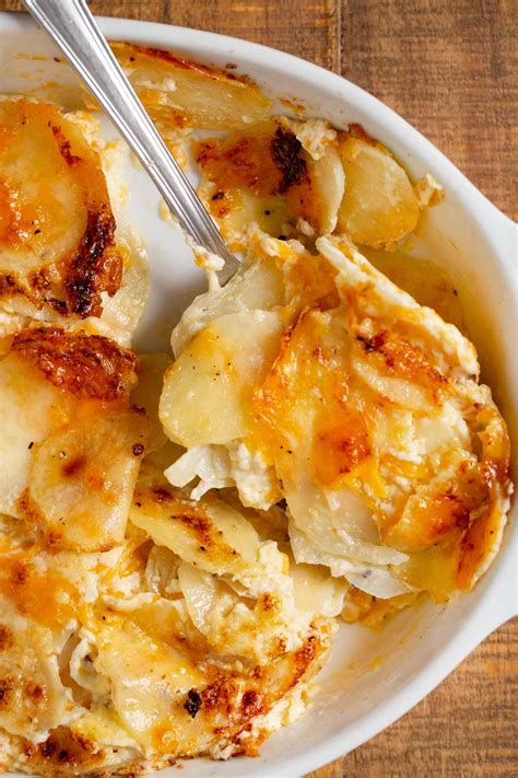 easy-cheesy-garlic-scalloped-potatoes-recipe-dinner image