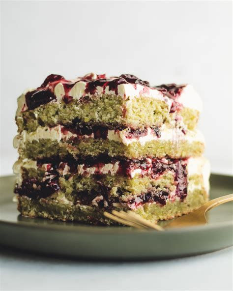 pistachio-layer-cake-baking-butterly-love image