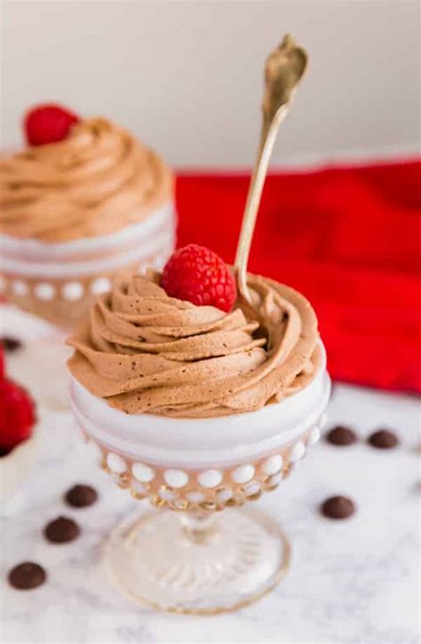 chocolate-mousse-cups-the-life-jolie image