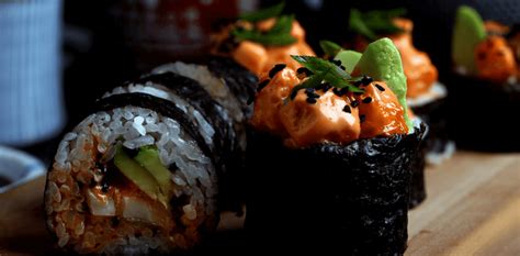 9-vegan-sushi-recipes-so-good-you-can-finally-give-up-seafood image