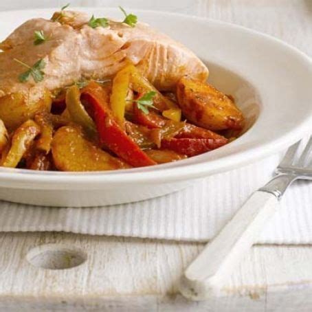 recipe-basque-style-salmon-stew-rated-315-23-votes image