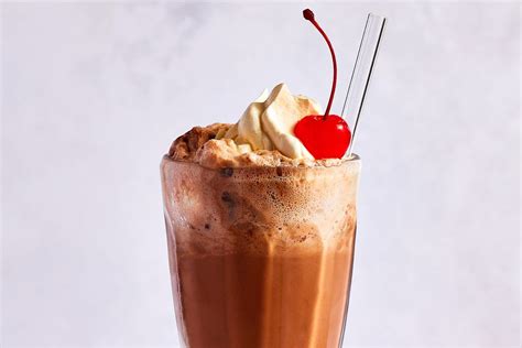 old-fashioned-chocolate-ice-cream-soda image