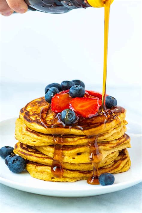 easy-fluffy-buttermilk-pancakes-from-scratch-inspired image