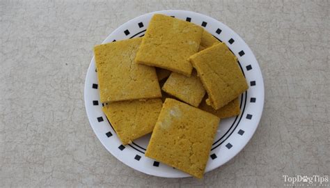 recipe-pumpkin-dog-biscuits-for-sensitive-stomachs image