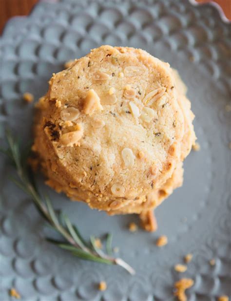six-savory-shortbread-recipes-to-pair-with-soup-this-fall image