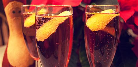the-champagne-framboise-cocktail-recipe-a-sweet image