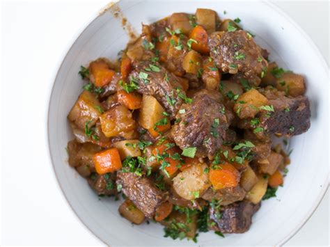 slow-cooker-irish-beef-stew-recipe-cook-smarts image