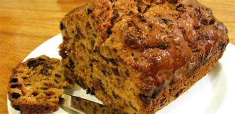 bara-brith-or-speckled-bread-welsh-food-and-drink image