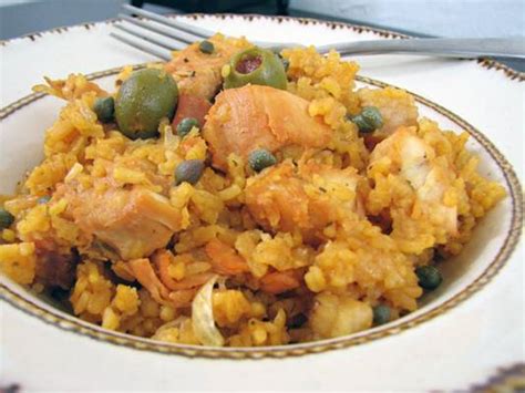 caribbean-chicken-and-rice-arroz-con-pollo image