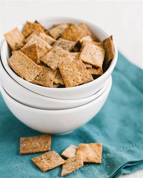 whole-wheat-crackers-a-couple-cooks image