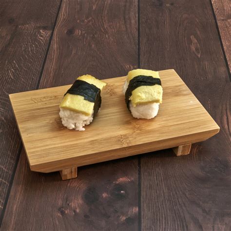 recipe-egg-sushi-tomago-nigiri-egg-uramaki-rolls image