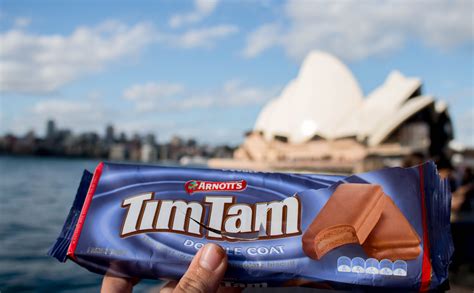 25-iconic-australian-foods-you-must-try-six-two-by-contiki image