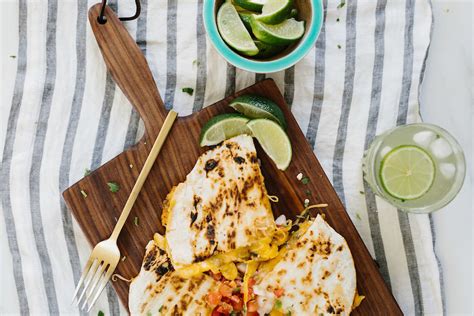 smoked-chicken-and-cheddar-quesadillas-recipe-with image