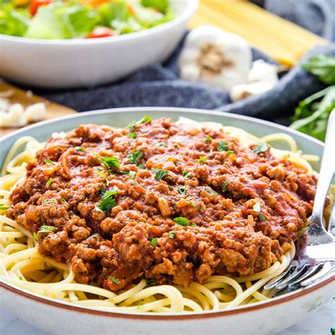 best-ever-spaghetti-and-meat-sauce-easy-family-meal image