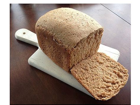 spelt-bread-recipe-for-a-bread-machine-verywell-fit image