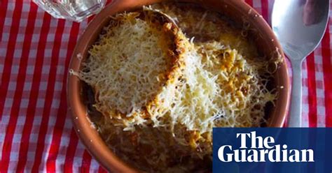 how-to-cook-perfect-french-onion-soup-soup-the image