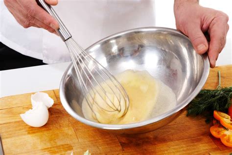 omelet-vs-scrambled-eggs-home-cook-world image