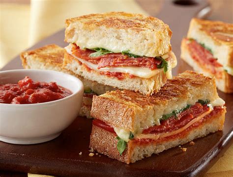 grilled-cheese-pizza-sandwich-recipe-land-olakes image