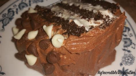 hersheys-chocolate-cake-with-cream-cheese-my image