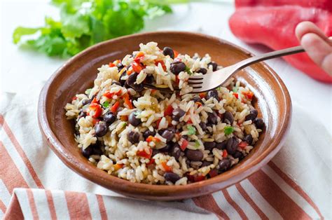 costa-rican-rice-and-beans-gallo-pinto image