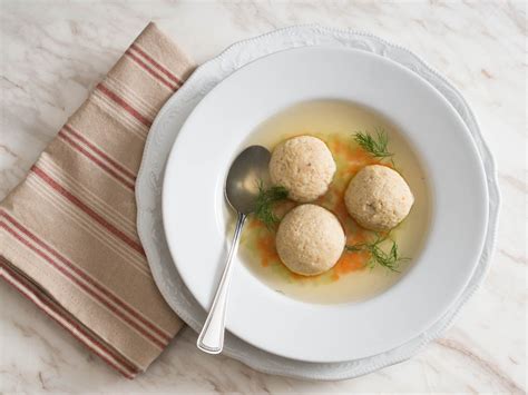 the-best-matzo-ball-soup-recipe-serious-eats image