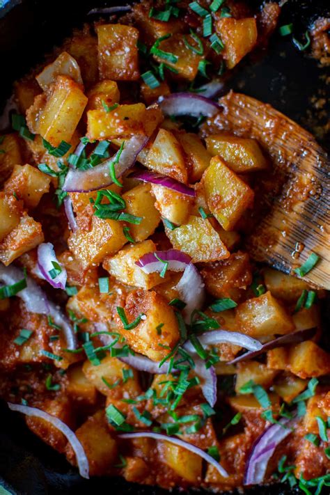 papas-con-chile-crispy-potatoes-in-red-sauce-hola image