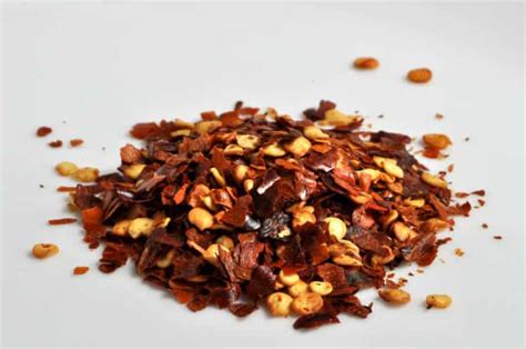 crushed-red-pepper-recipe-pepperscale image