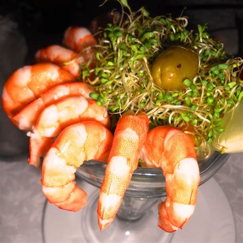 spicy-lemon-marinated-shrimp-bigoven image