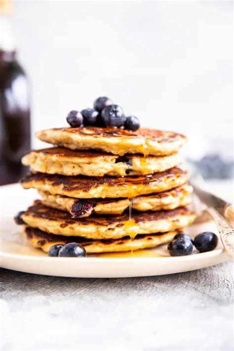 blueberry-oatmeal-pancakes-recipe-with-step-by-step image