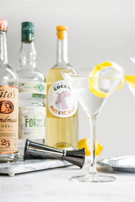 vesper-cocktail image