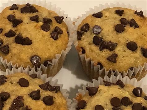 chocolate-chip-banana-bread-muffins-bread-dad image