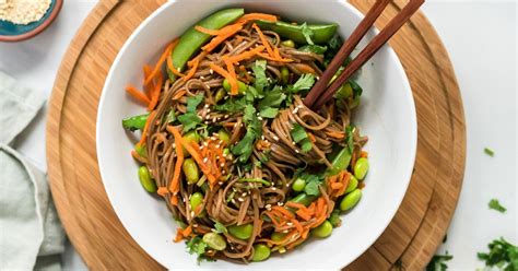 asian-noodle-bowls-10-minute-meal-slender-kitchen image