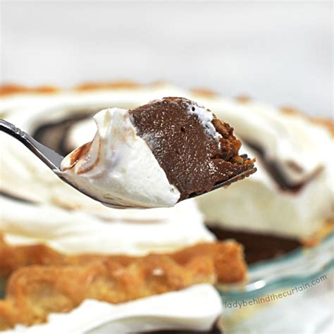 easy-no-fail-chocolate-cream-pie image
