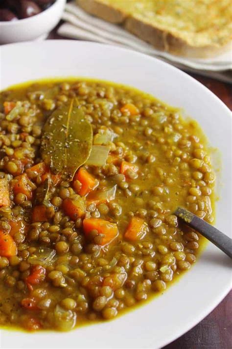 mediterranean-lentil-soup-30-days-of-greek-food image