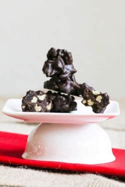 super-easy-4-ingredient-chocolate-walnut-raisin-clusters image