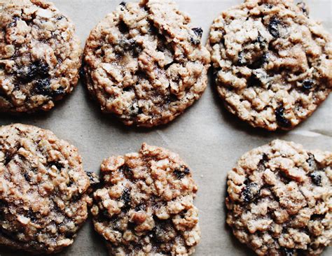 oatmeal-raisin-cookies-recipe-chewy-oatmeal-raisin image